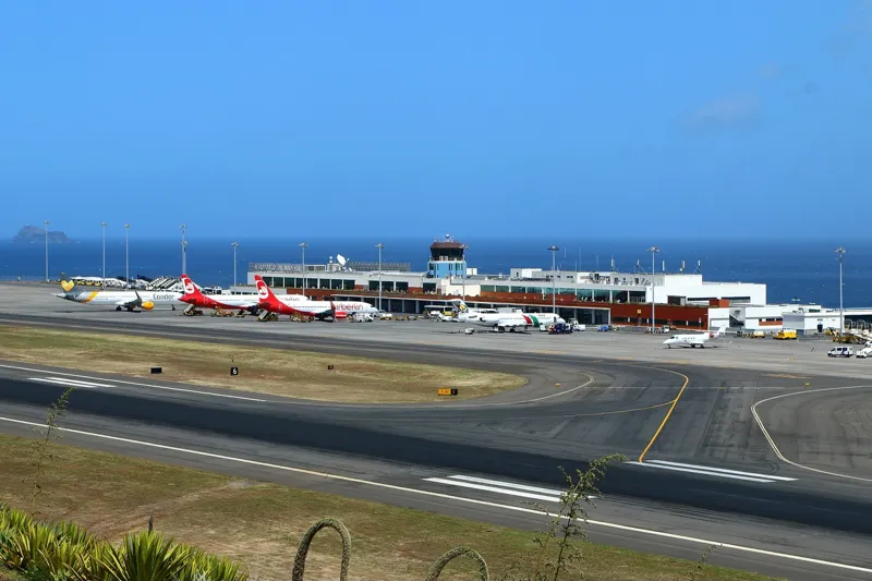 Madeira Airport (FNC)
